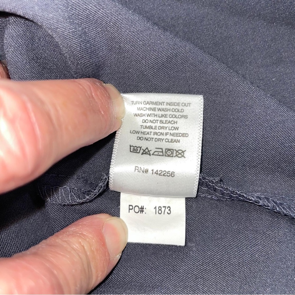 FIGS Leon 2 Pocket Short Sleeve Scrub Top Men's Size Medium Medical Gray FM1500 - Picture 6 of 7